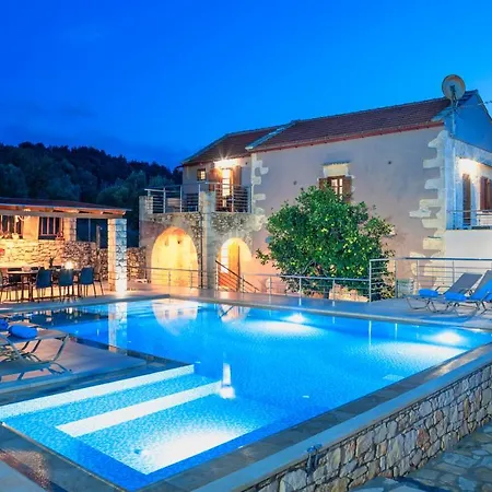 Cretan Lux Heated Pool Vila *