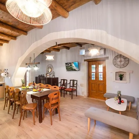 Cretan Lux Heated Pool Villa