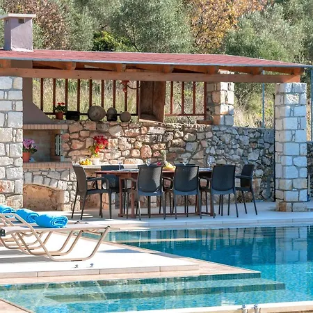 Cretan Lux Heated Pool Villa *